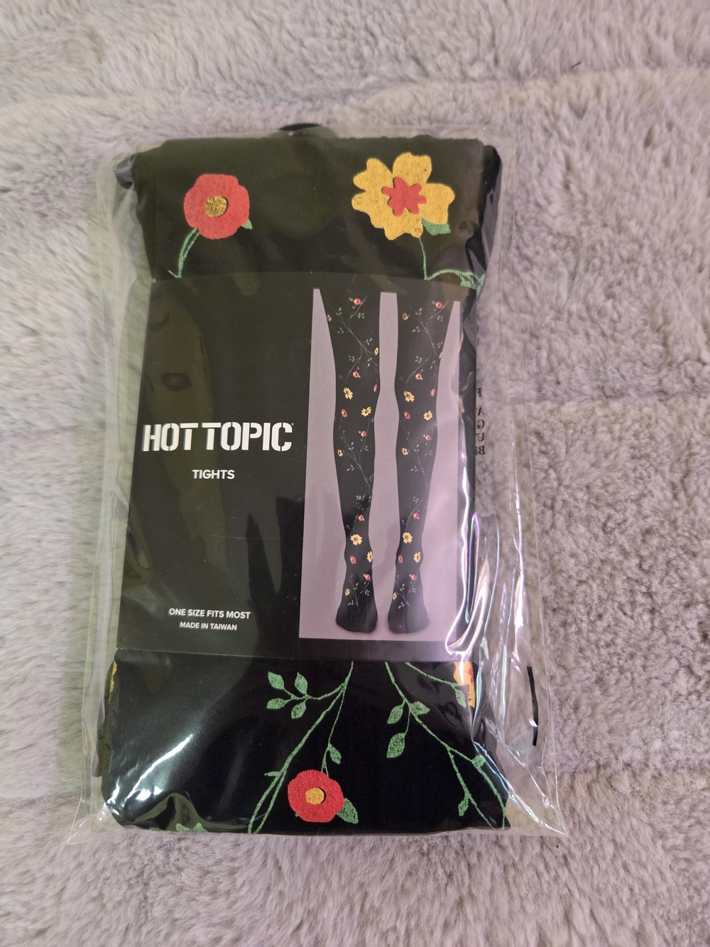 Hot Topic Black Floral Embroidered Tights
